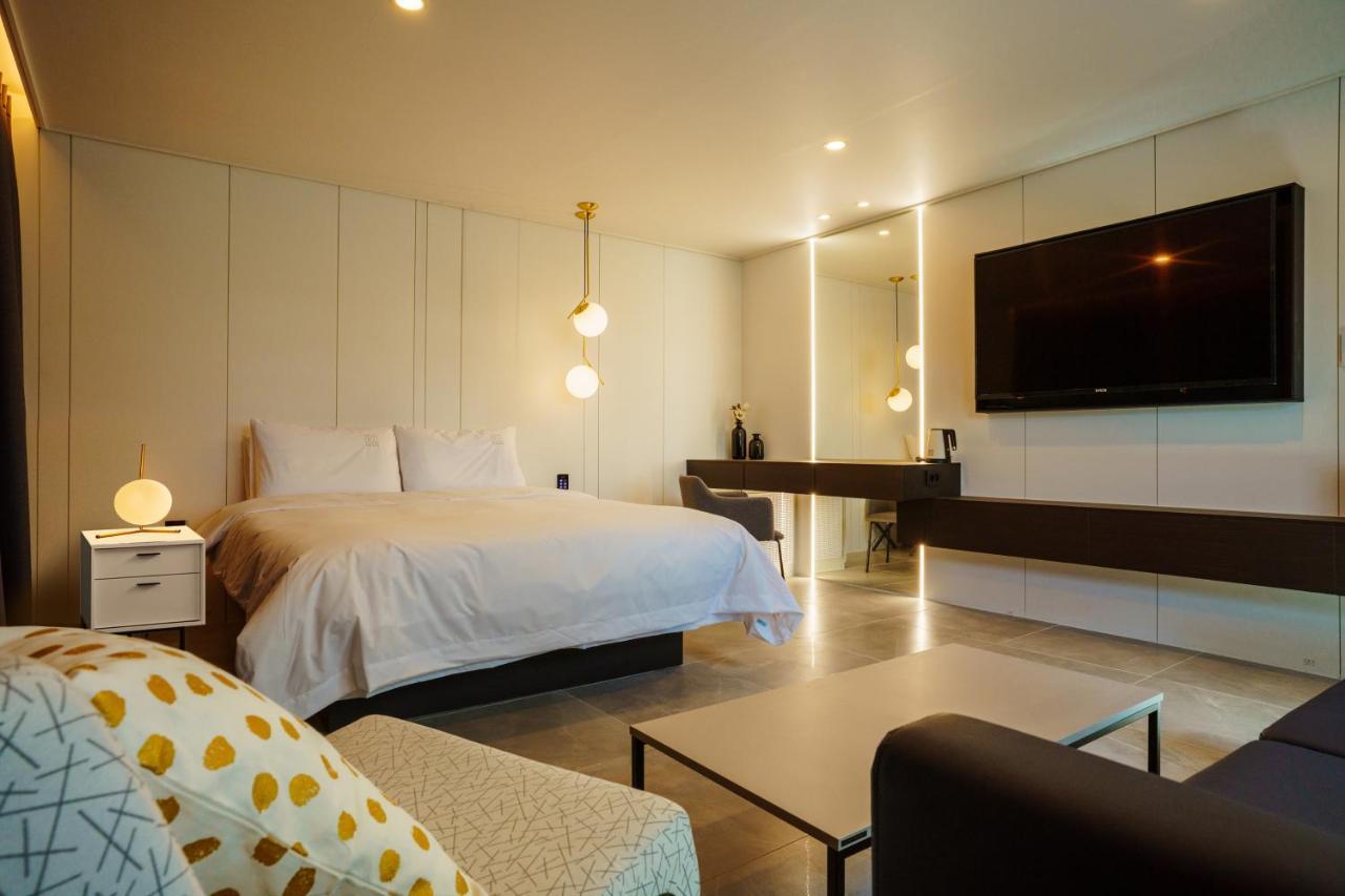 Hotel Pico ทงยอง ภายนอก รูปภาพ