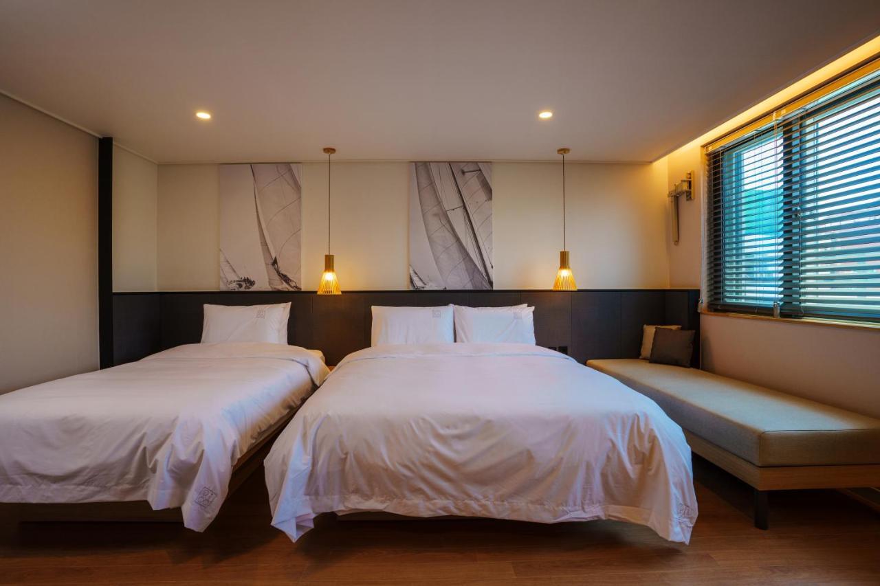 Hotel Pico ทงยอง ภายนอก รูปภาพ